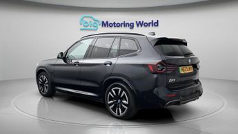 BMW iX3 M SPORT