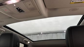 Land Rover Discovery Sport R-DYNAMIC HSE
