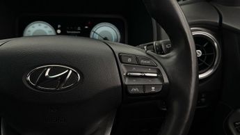 Hyundai KONA PREMIUM