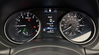 Nissan Qashqai DIG-T ACENTA PREMIUM DCT