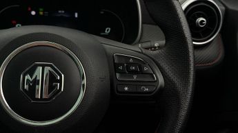 MG MG ZS TROPHY