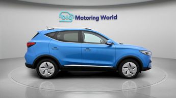 MG MG ZS 