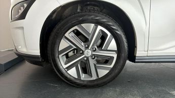 Hyundai KONA PREMIUM