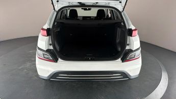 Hyundai KONA PREMIUM