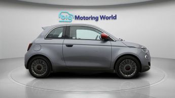 Fiat 500e RED