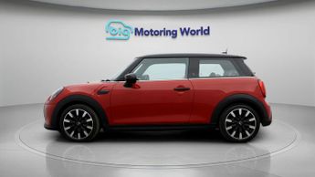 MINI Hatch COOPER EXCLUSIVE
