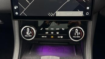 Jaguar F-PACE R-DYNAMIC SE