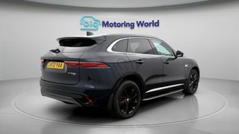 Jaguar F-PACE R-DYNAMIC SE