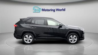 Toyota RAV4 VVT-I DESIGN