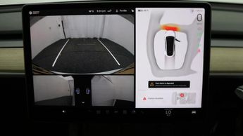 Tesla Model Y BASE