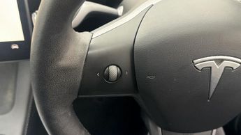 Tesla Model 3 MODEL 3