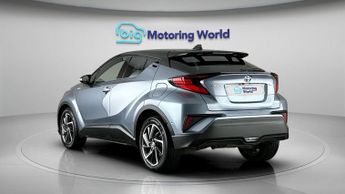 Toyota C-HR DYNAMIC