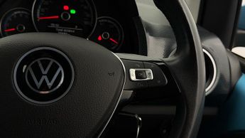 Volkswagen e-up! E-UP