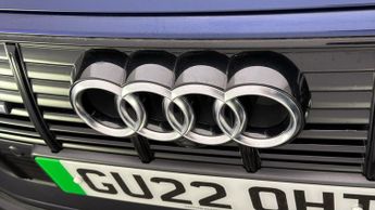 Audi e-tron QUATTRO BLACK EDITION