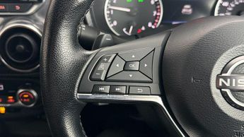 Nissan Juke DIG-T N-CONNECTA DCT