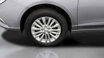 MG MG5 EXCLUSIVE