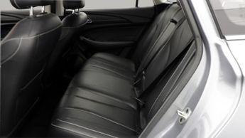 MG MG5 EXCLUSIVE