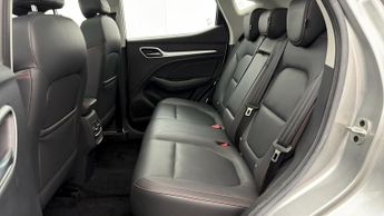 MG MG ZS TROPHY CONNECT