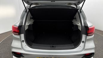 MG MG ZS TROPHY CONNECT