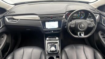 MG MG5 EXCLUSIVE