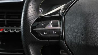 Peugeot E-208 GT PREMIUM