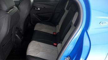 Peugeot E-208 GT PREMIUM