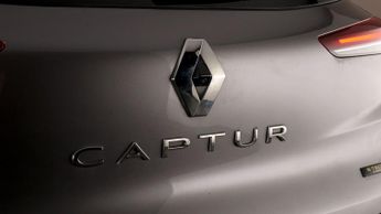 Renault Captur TECHNO E-TECH