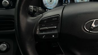 Hyundai KONA PREMIUM