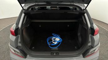 Hyundai KONA PREMIUM
