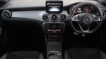 Mercedes-Benz GLA GLA 180 AMG LINE EDITION