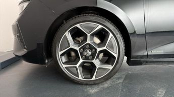 Vauxhall Astra ULTIMATE