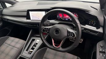 Volkswagen Golf GTI TSI DSG