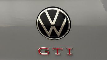 Volkswagen Golf GTI TSI DSG