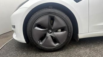 Tesla Model 3 MODEL 3