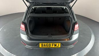 Volkswagen Golf SE TDI DSG