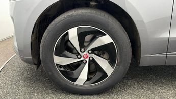 Jaguar F-PACE R-DYNAMIC SE