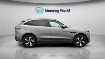 Jaguar F-PACE R-DYNAMIC SE