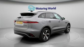 Jaguar F-PACE R-DYNAMIC SE