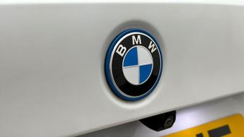 BMW 3 Series 330E M SPORT