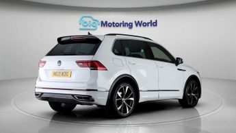 Volkswagen Tiguan R-LINE TSI DSG