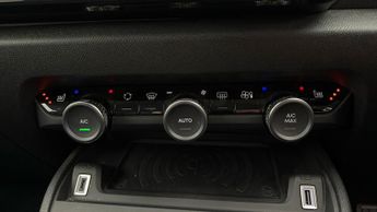 Citroen e-C4 SHINE PLUS