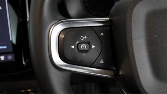 Volvo C40 RECHARGE CORE