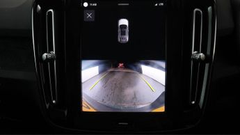 Volvo C40 RECHARGE CORE