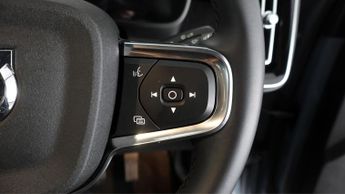 Volvo C40 RECHARGE CORE