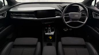 Audi Q4 e-tron S LINE