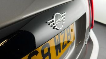 MINI Hatch COOPER