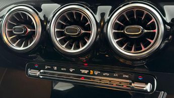 Mercedes-Benz CLA CLA 200 AMG LINE EXECUTIVE