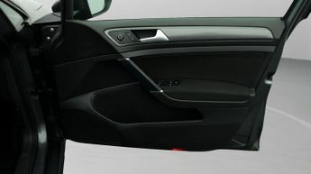 Volkswagen Golf MATCH TDI DSG