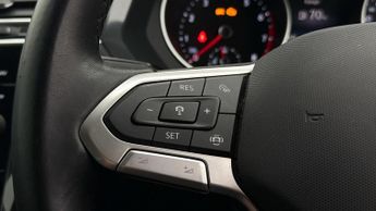 Volkswagen Tiguan LIFE TSI DSG