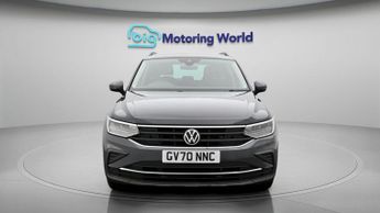 Volkswagen Tiguan LIFE TSI DSG